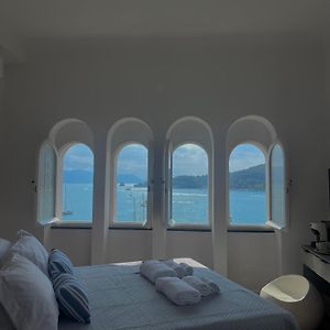 Le Finestre Veneris